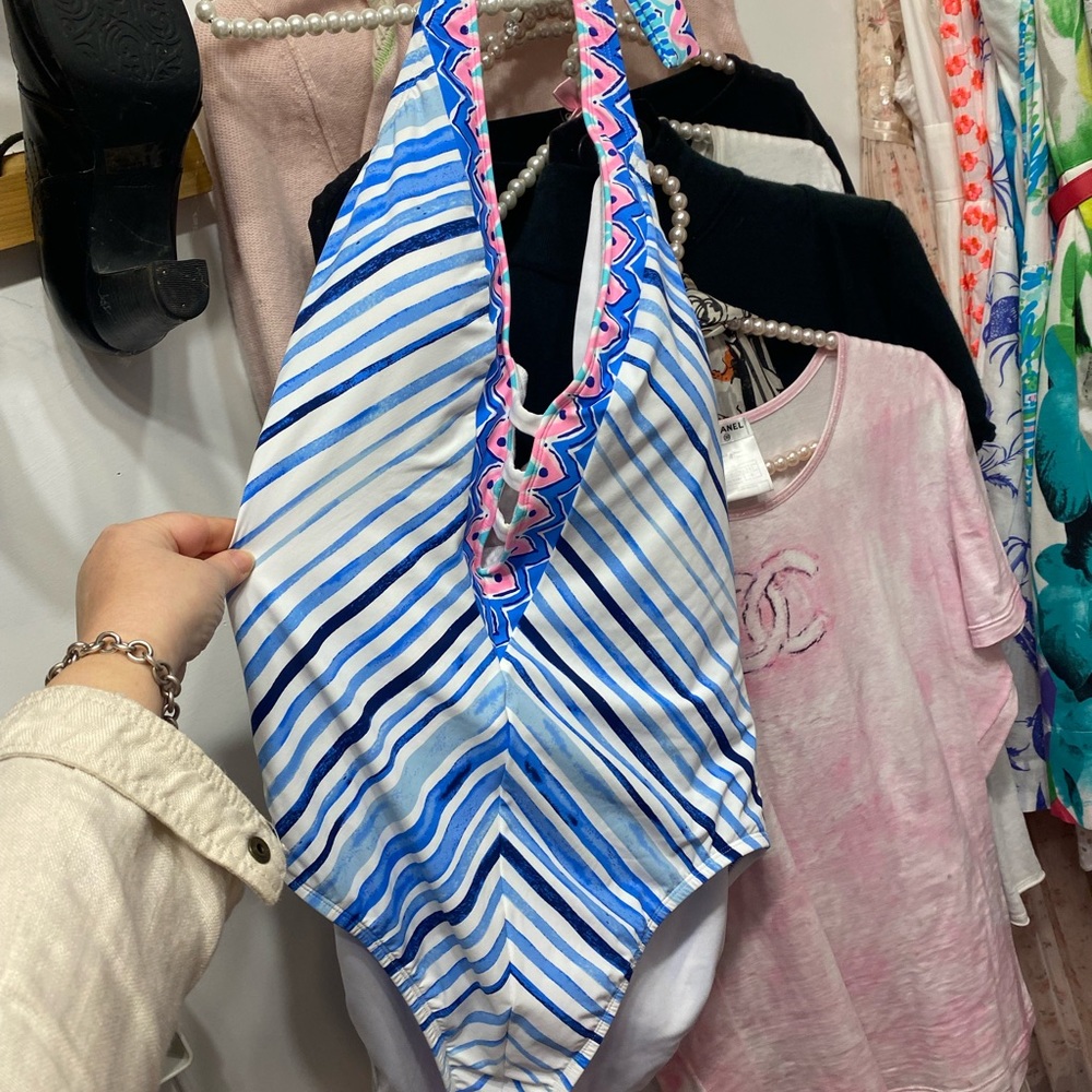 Seaside vibes Lilly Pulitzer Loraline one piece swimsuit 14